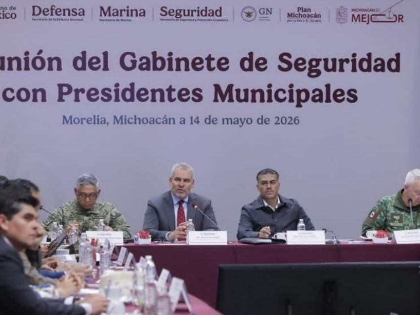Reunión de emergencia: Harfuch se despliega en Michoacán con la cúpula militar