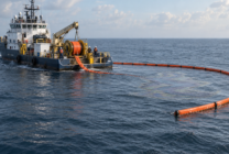 Pemex aísla ducto marino y mantiene contención en Campeche